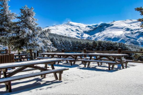 Гостиница TODOSIERRANEVADA ZONA BAJA - MONTBLANC VISTAS A LA MONTANA - Junto a los Telecabinas  Сиерра Невада